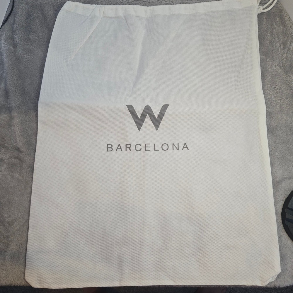 W Barcelona Hotel White Drawstring Dust Laundry Bag Logo Travel 18x23